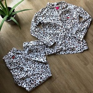Victoria’s Secret Flannel Pajama Set
